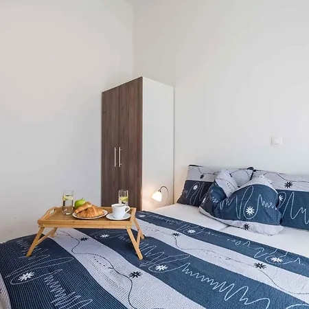 Apartment In Silo/insel Krk 13481